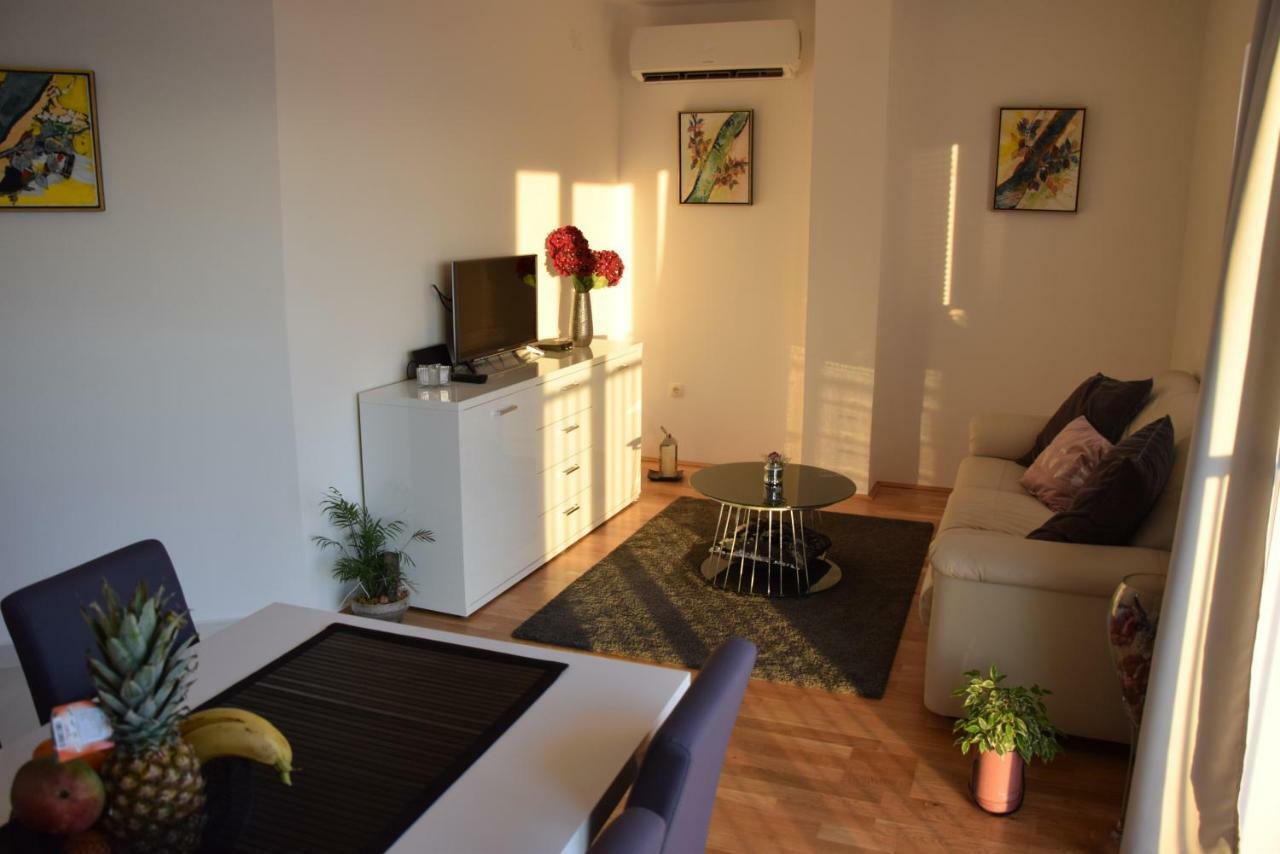 App Lu 5 Apartment Novi Vinodolski Bagian luar foto