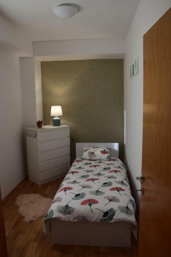 App Lu 5 Apartment Novi Vinodolski Bagian luar foto